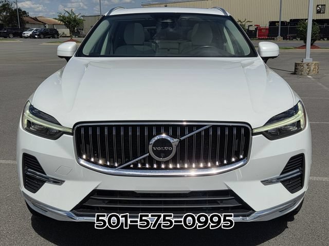 Used 2023 Volvo XC60 B5 Plus AWD/4WD image 7