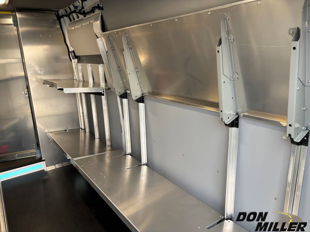 New 2024 RAM ProMaster Tradesman w/ Delivery Van Package image 28
