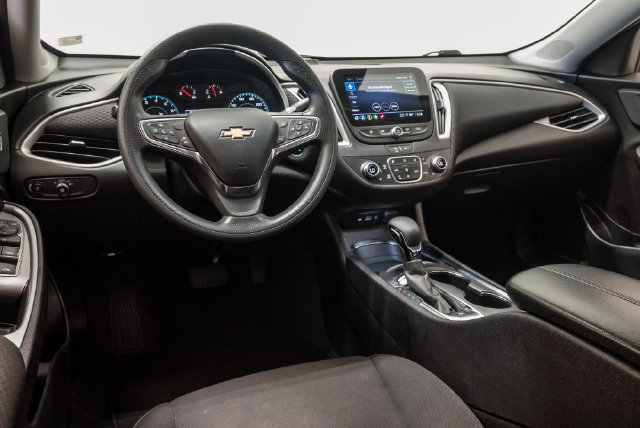 Used 2024 Chevrolet Malibu LT FWD image 8