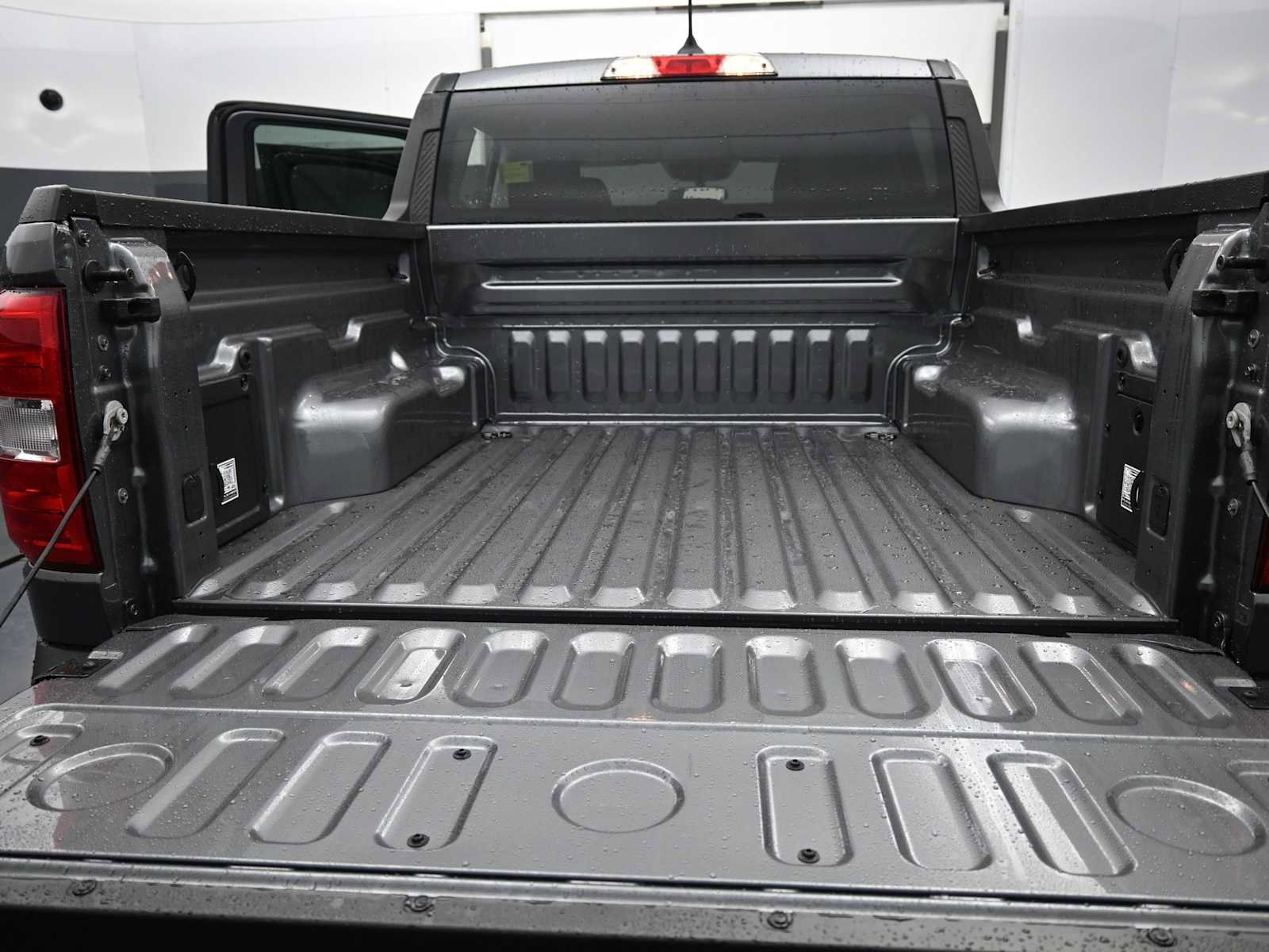 New 2025 Ford Maverick XLT w/ Equipment Group 301A image 17