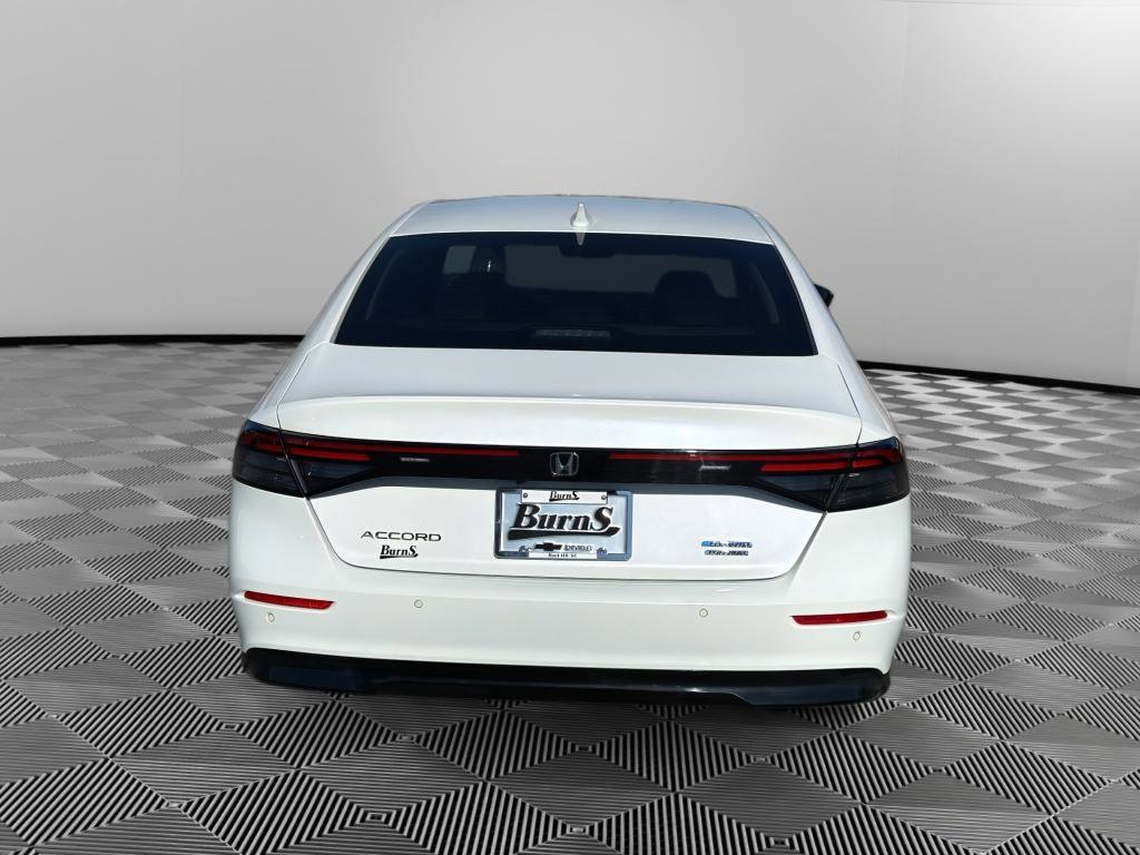 Used 2024 Honda Accord Touring image 6