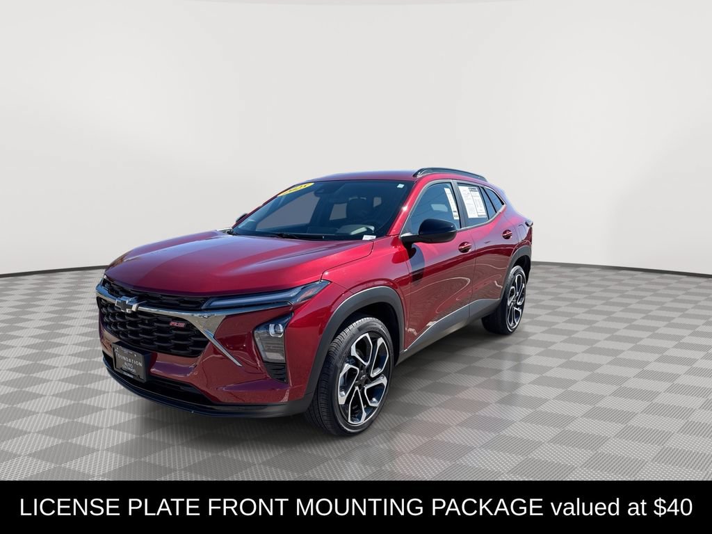 Used 2025 Chevrolet Trax RS w/ Driver Confidence Package FWD image 6