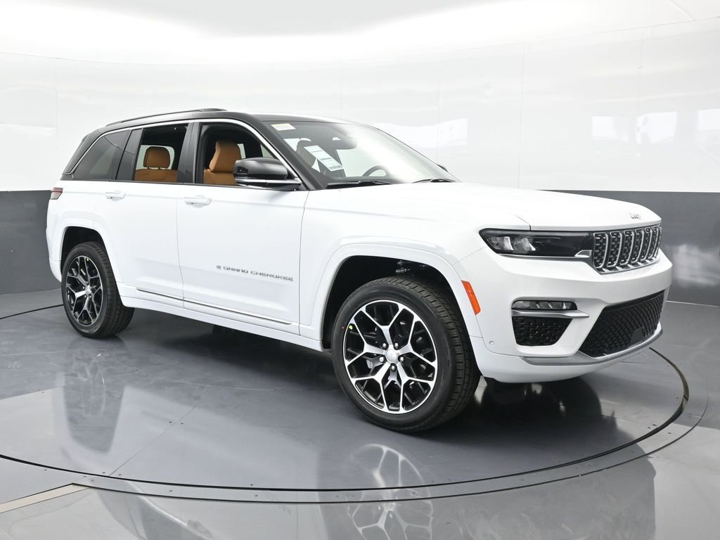 New 2025 Jeep Grand Cherokee Summit image 8