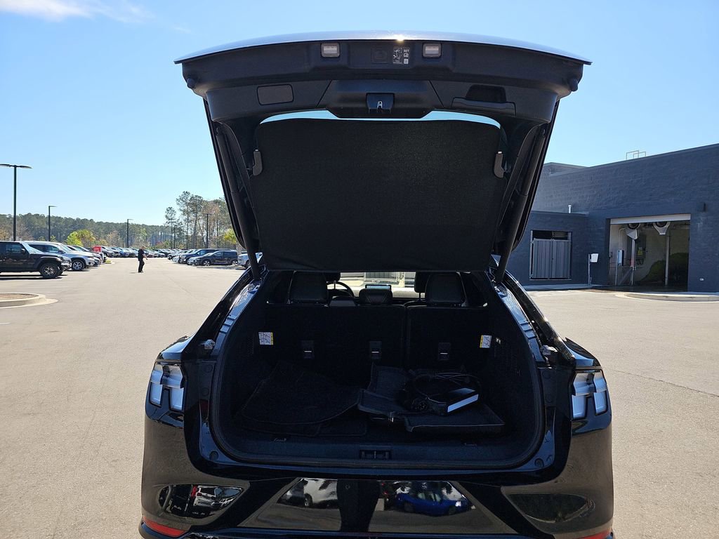 Used 2024 Ford Mustang Mach-E Premium image 16