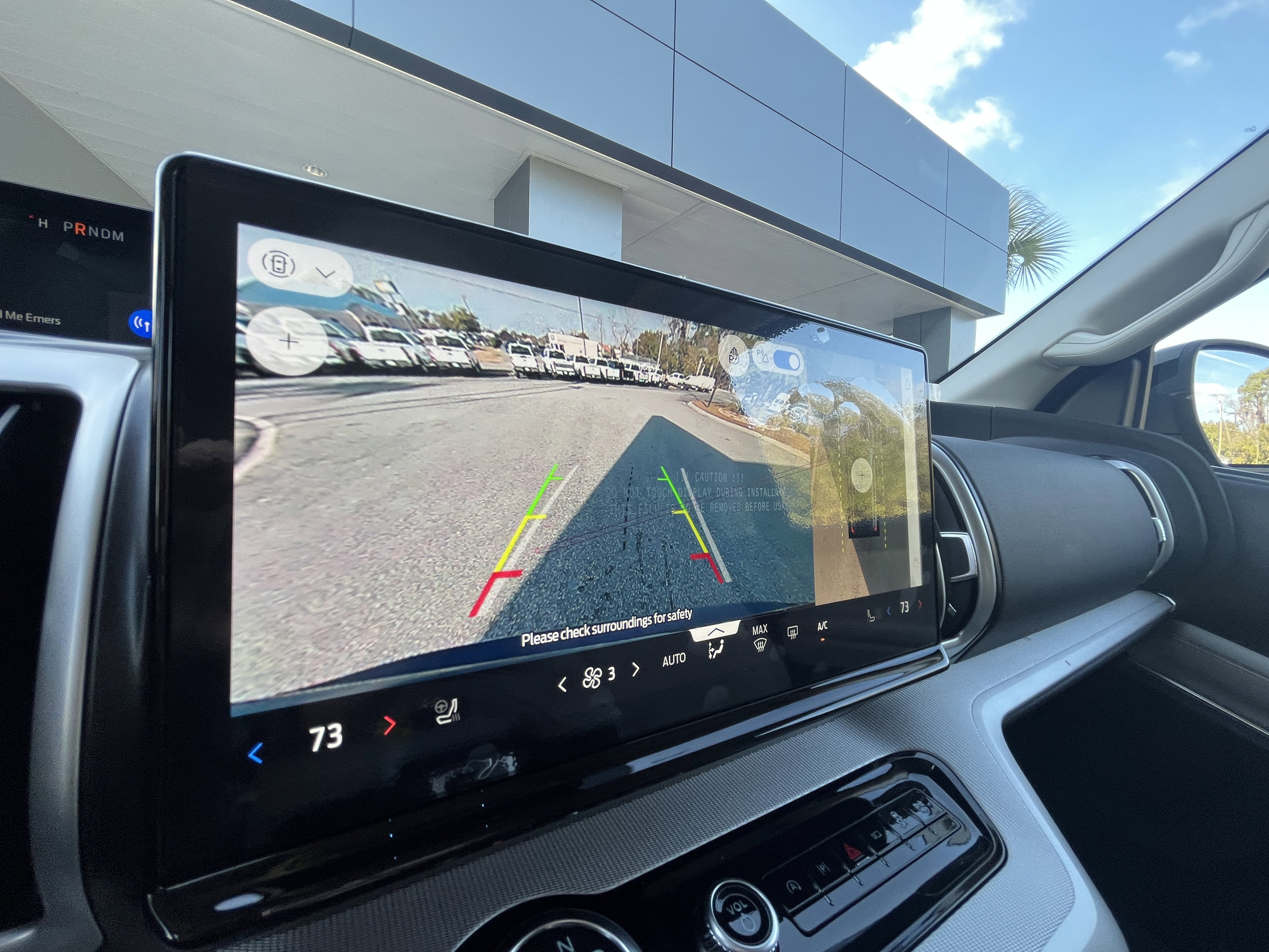 New 2025 Ford Expedition Active image 27