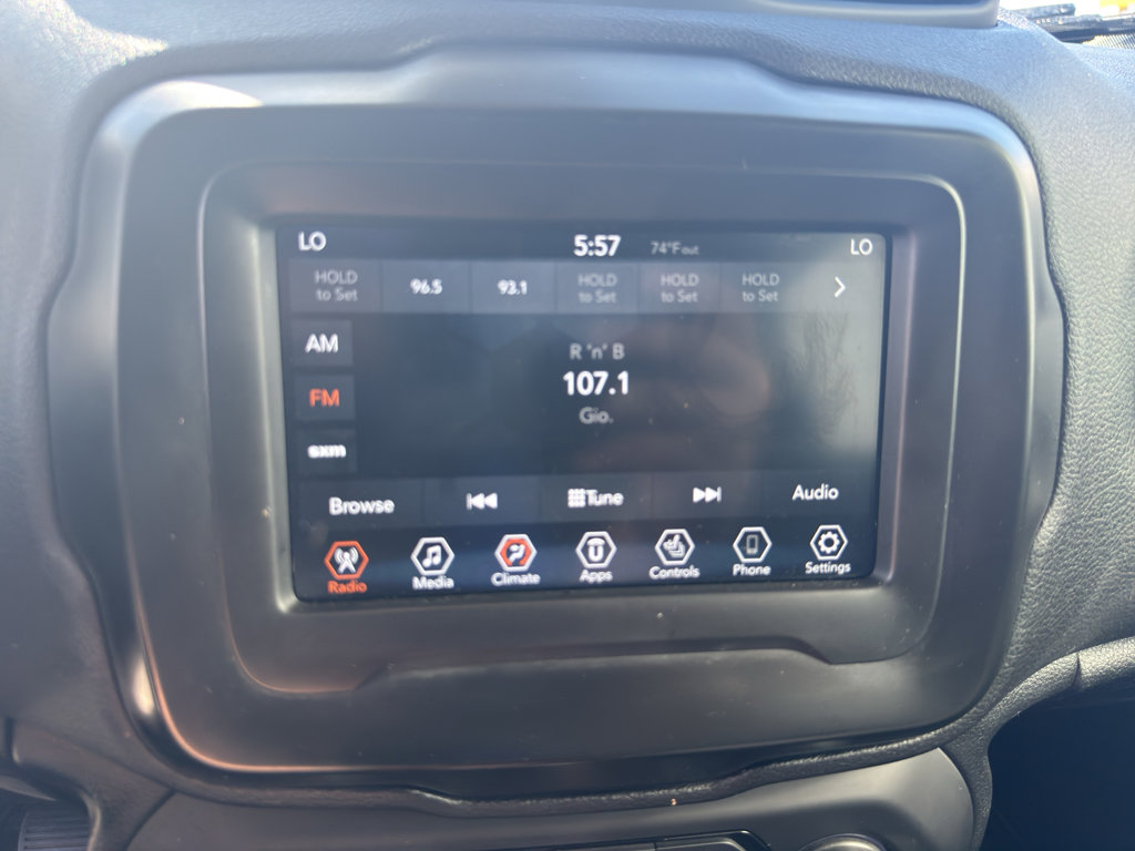 Used 2018 Jeep Renegade Trailhawk w/ Cold Weather Group II image 23