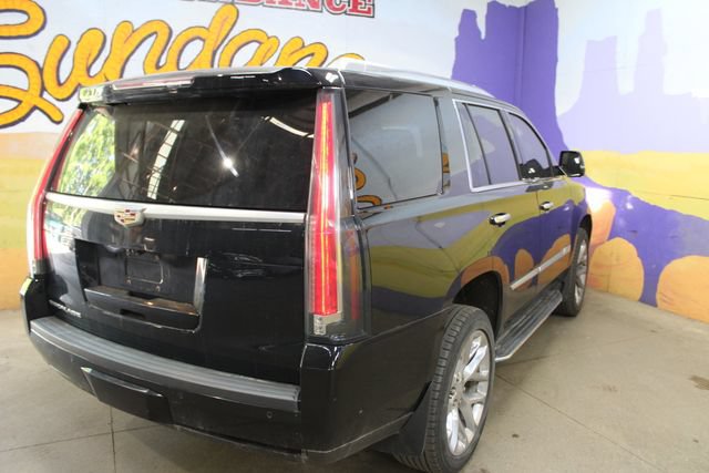 Used 2018 Cadillac Escalade Premium Luxury AWD/4WD image 8