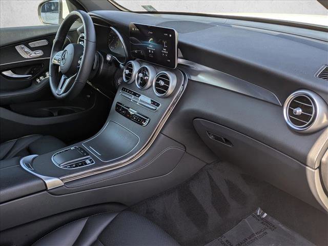 Used 2021 Mercedes-Benz GLC 300 4MATIC image 23