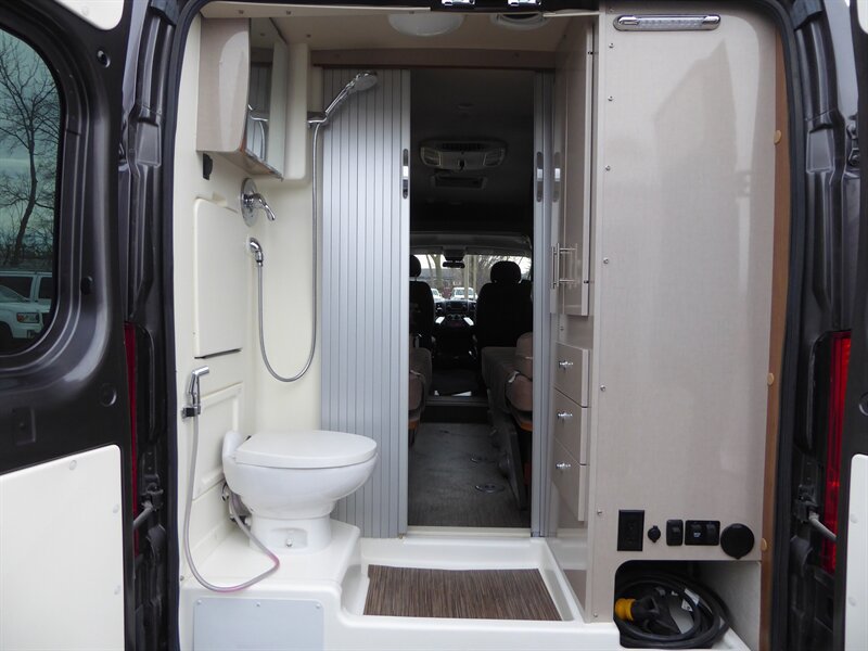 Used 2017 RAM ProMaster 3500 w/ Premium Appearance Group FWD image 36