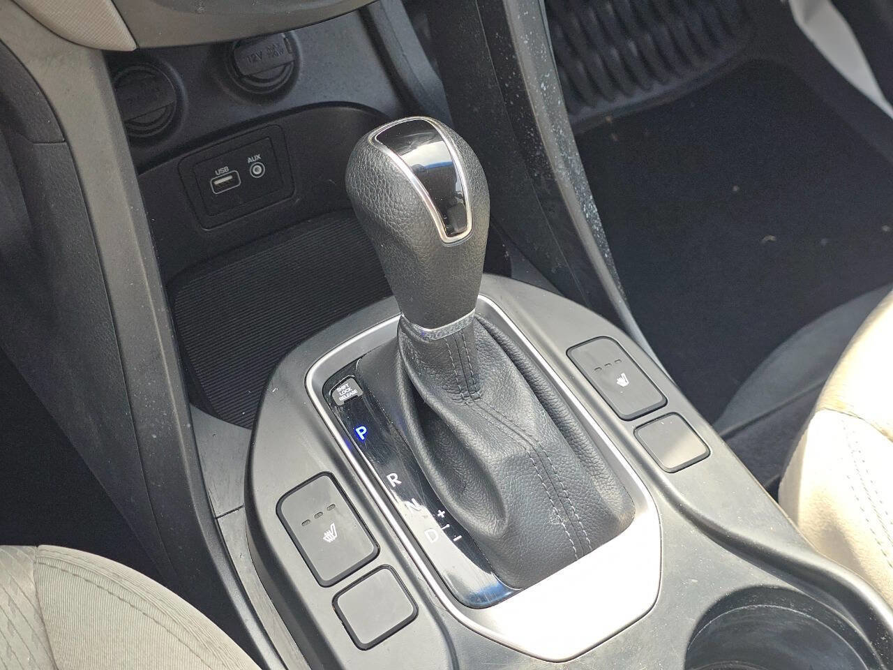 Used 2018 Hyundai Santa Fe Sport w/ 2.4L Value Package 02 image 24