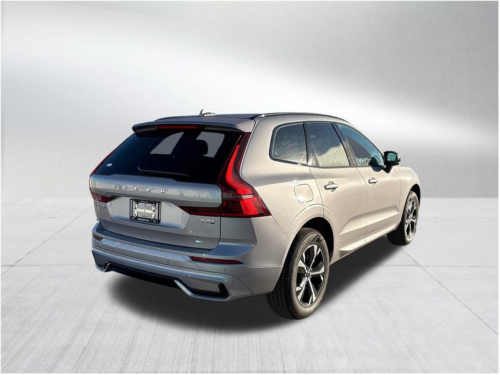 New 2026 Volvo XC60 T8 Core image 5