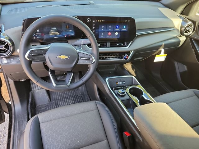 Used 2026 Chevrolet Equinox LT w/ Convenience Package II FWD image 16