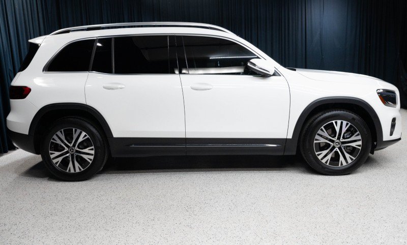 New 2026 Mercedes-Benz GLB 250 image 4