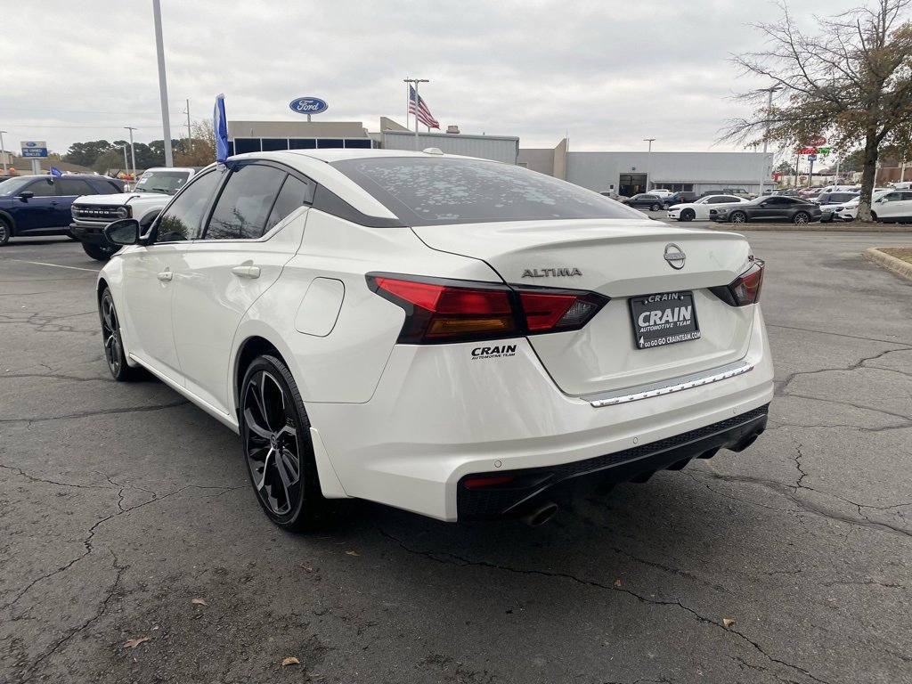 Used 2023 Nissan Altima 2.5 SR image 5