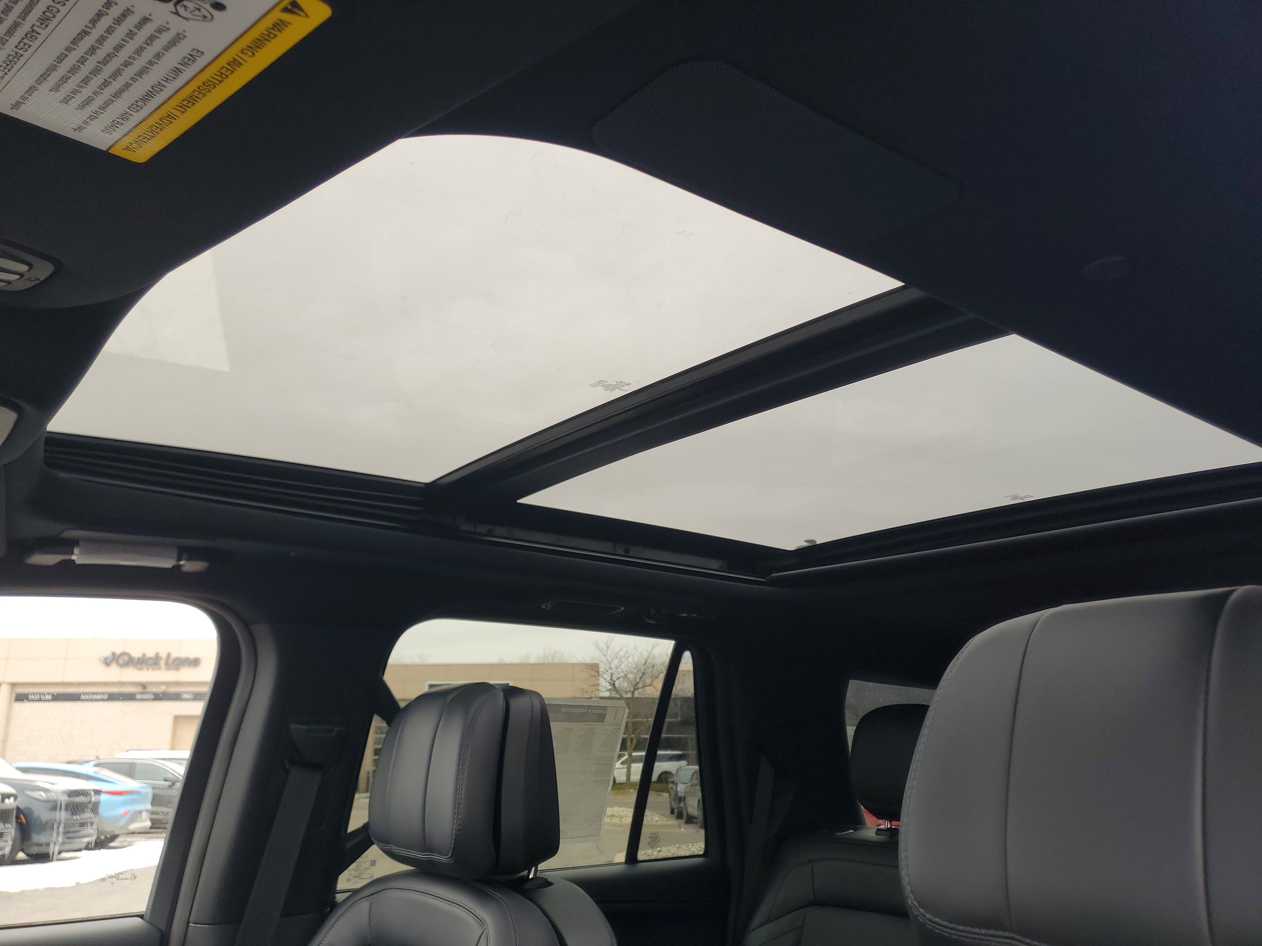 New 2026 Lincoln Navigator Reserve w/ Jet Appearance Package image 11