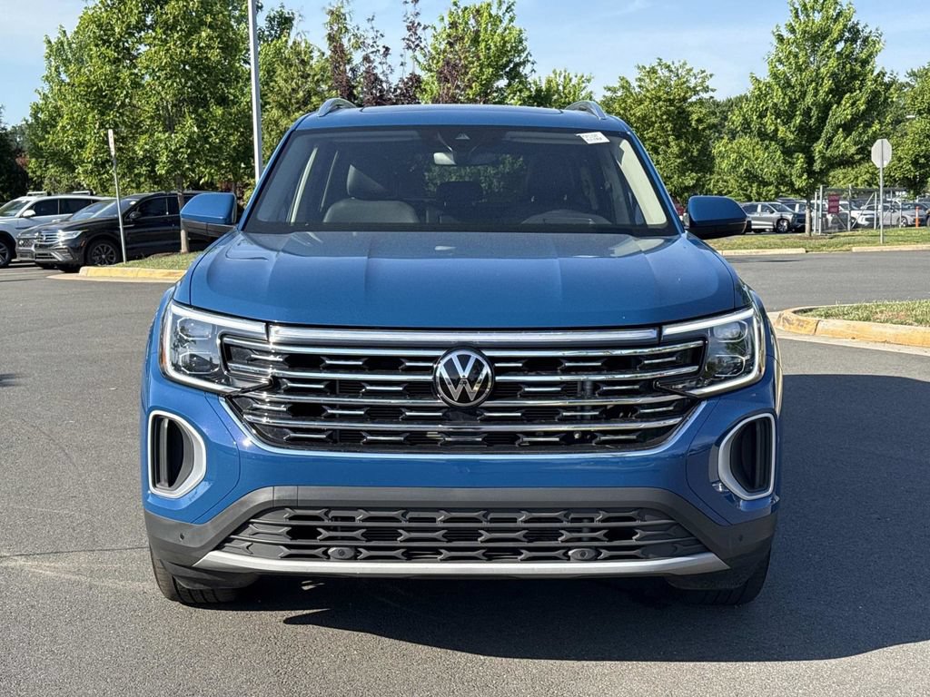 Certified 2025 Volkswagen Atlas SEL AWD/4WD image 7