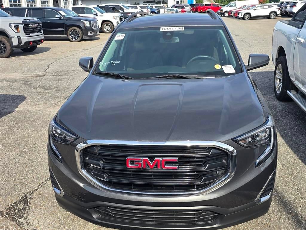 Used 2021 GMC Terrain SLE w/ Driver Convenience Package FWD image 8