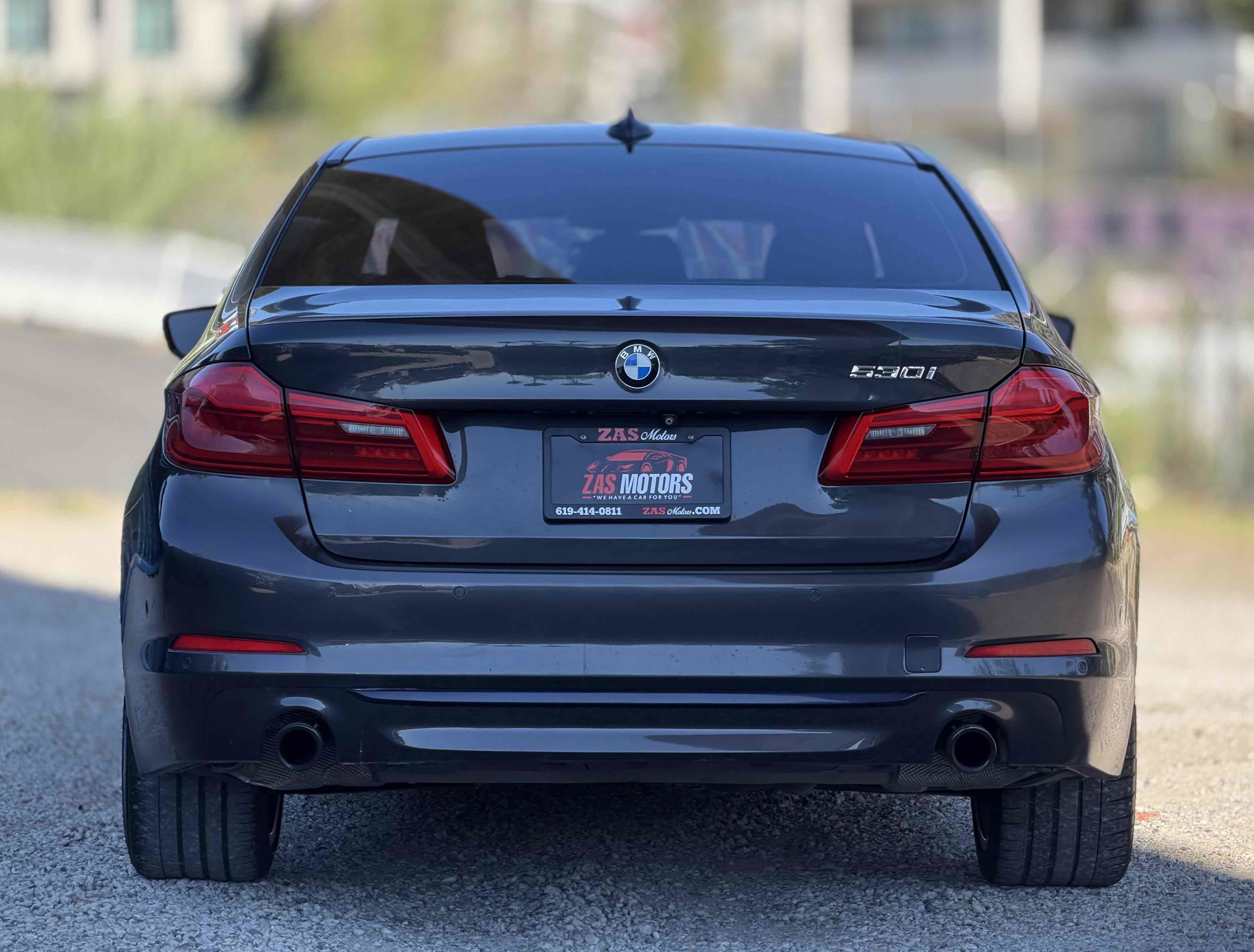 Used 2017 BMW 530i RWD image 5