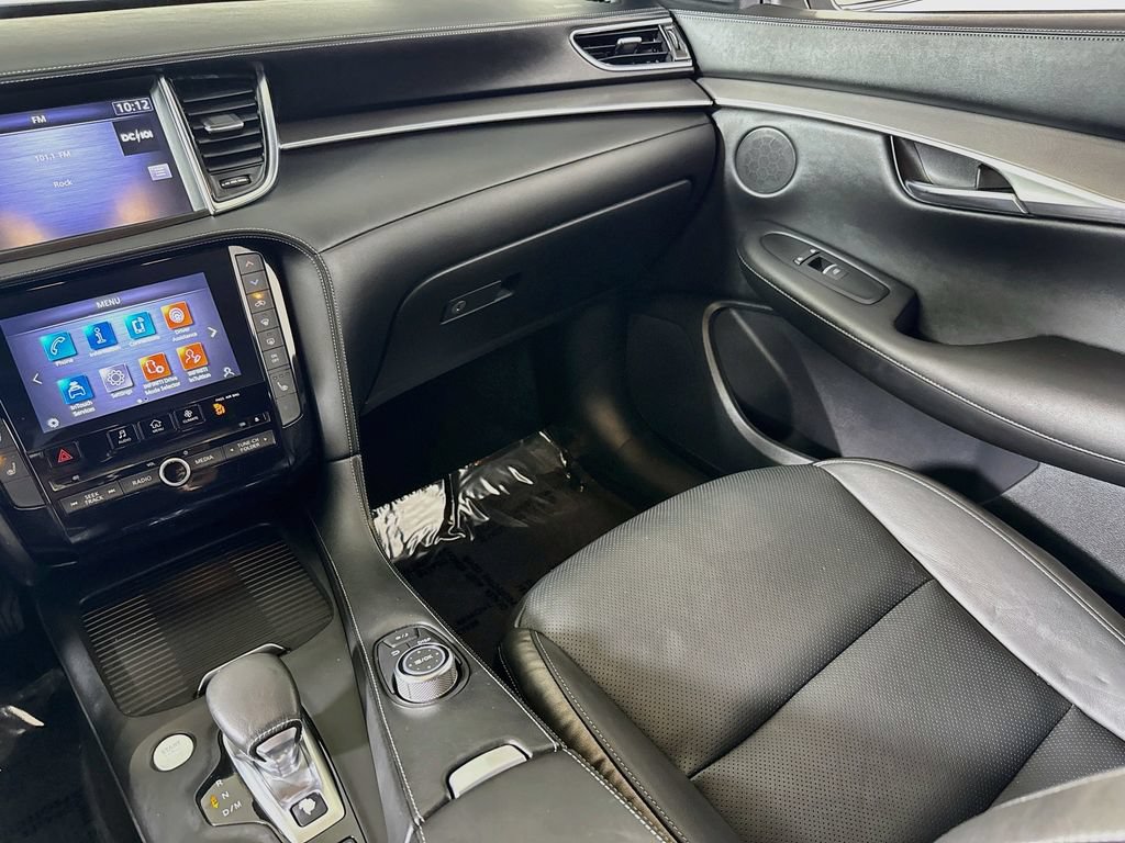 Used 2022 INFINITI QX50 Luxe w/ Appearance Package AWD/4WD image 23