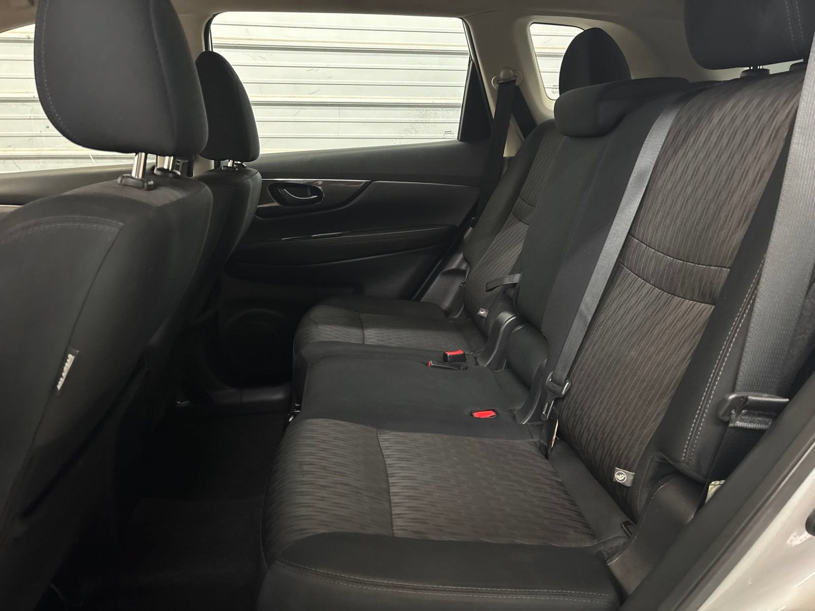 Used 2019 Nissan Rogue S AWD/4WD image 20