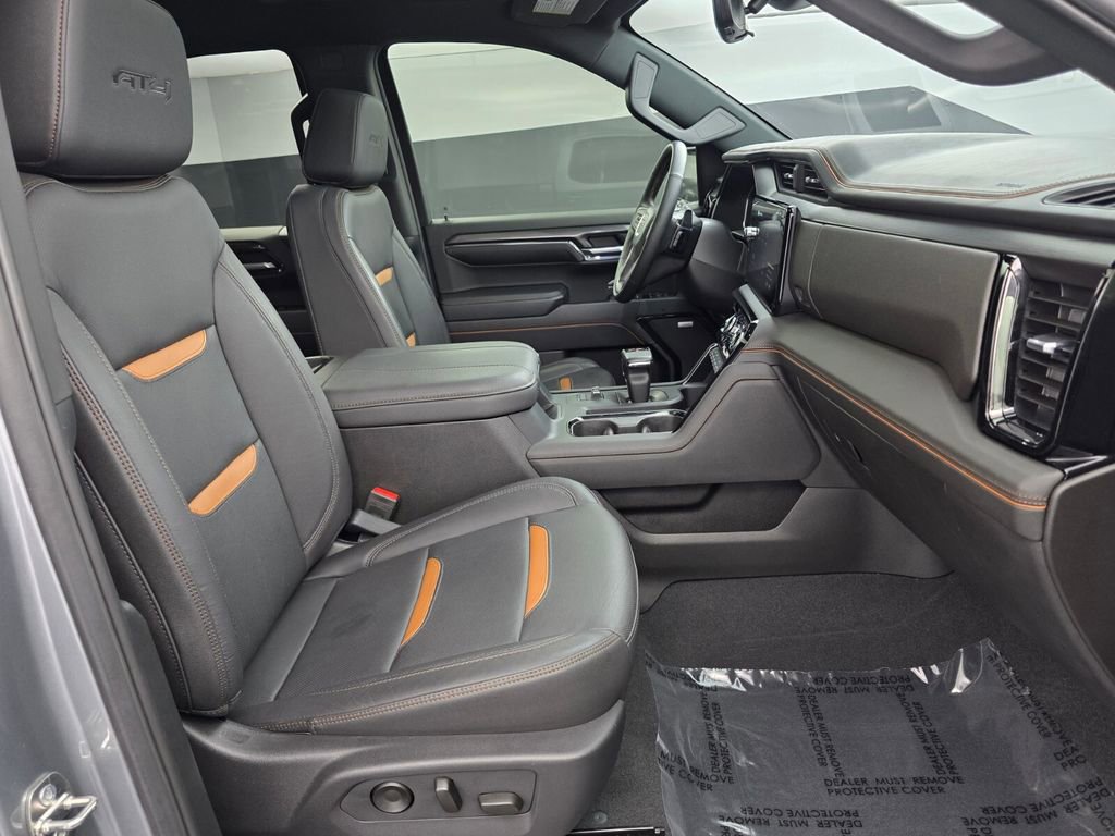 Used 2024 GMC Sierra 1500 AT4 w/ Technology Package image 31