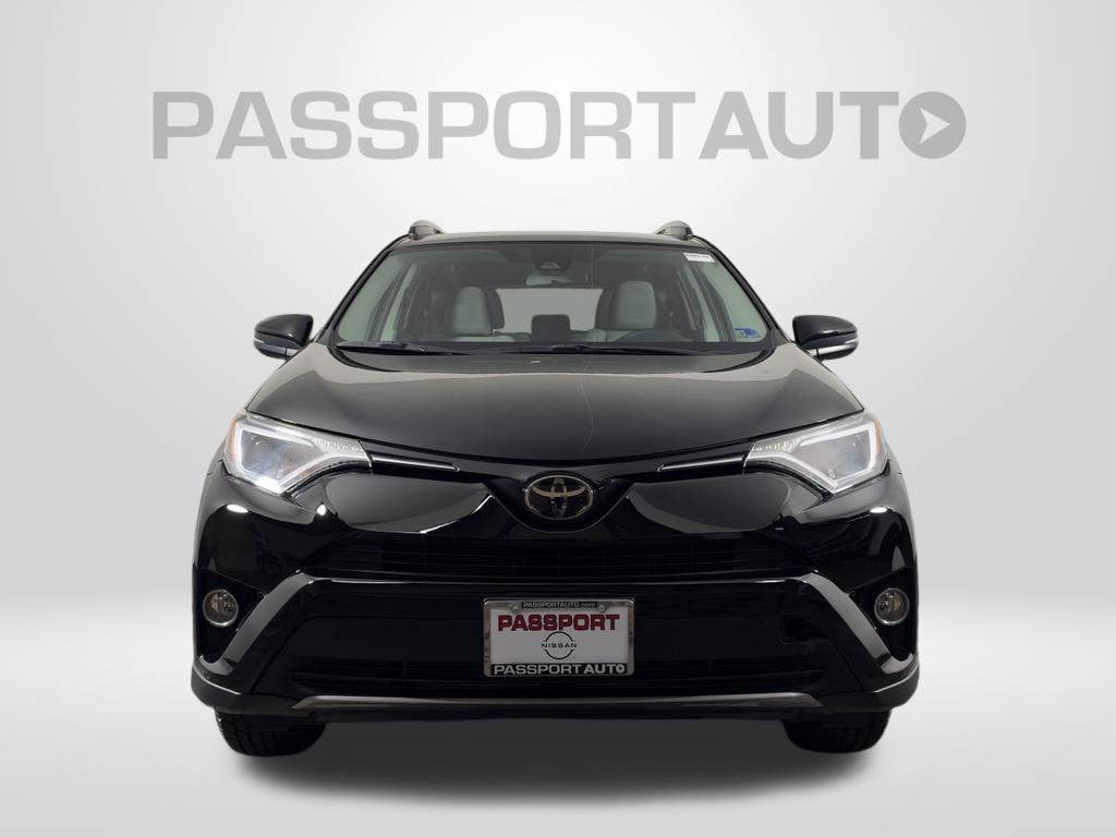 Used 2018 Toyota RAV4 XLE w/ Plus Extra Value Package AWD/4WD image 2