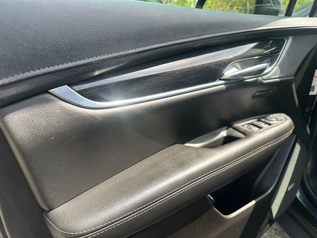 Used 2023 Cadillac XT5 Premium Luxury AWD/4WD image 32
