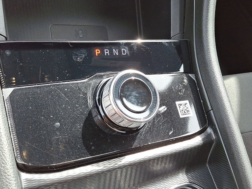 Used 2025 Jeep Grand Cherokee Laredo X w/ Luxury Tech Group I AWD/4WD image 15