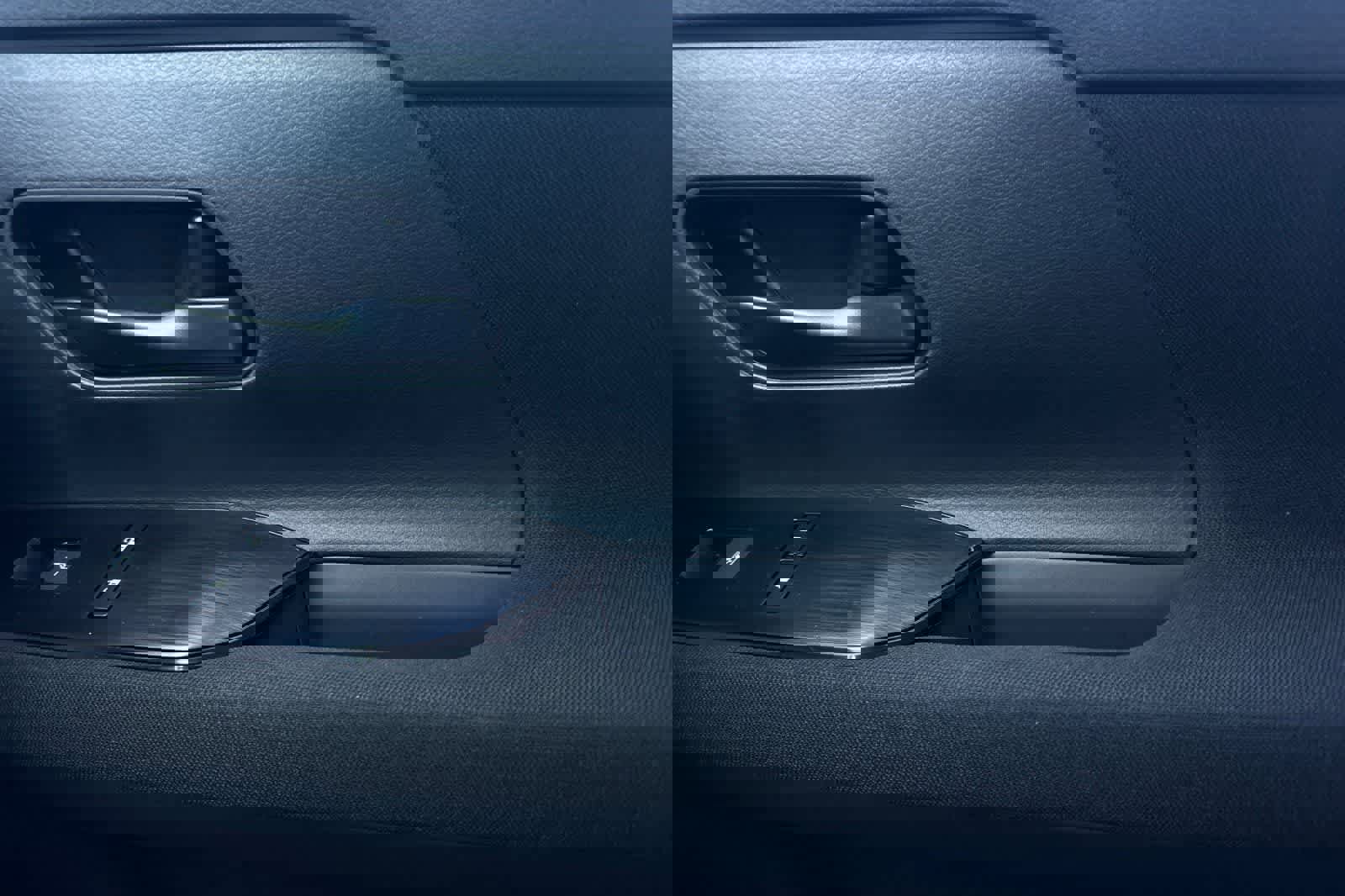 New 2026 Nissan Kicks S image 20