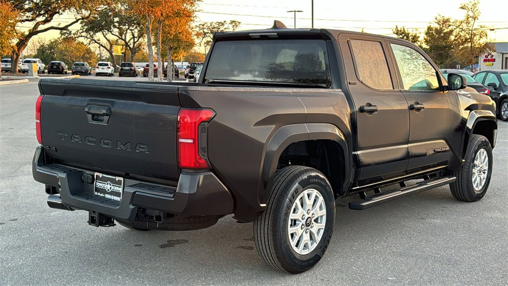 New 2025 Toyota Tacoma SR5 image 6