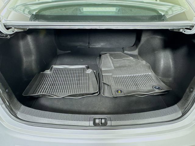 Used 2023 Toyota Corolla LE FWD image 27