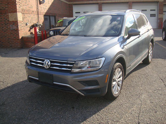 Used 2020 Volkswagen Tiguan S FWD image 1