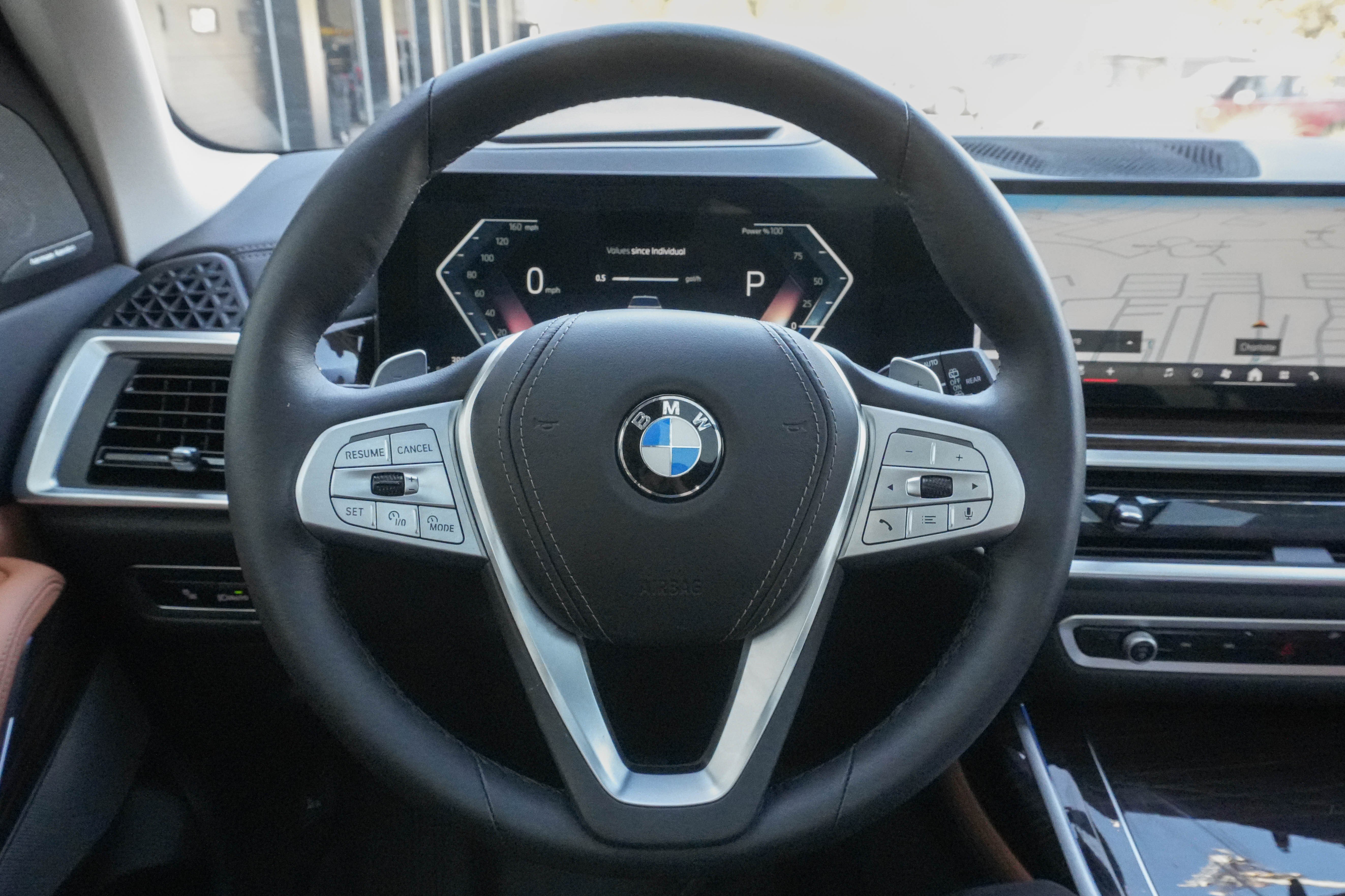 Certified 2025 BMW X7 xDrive40i image 15