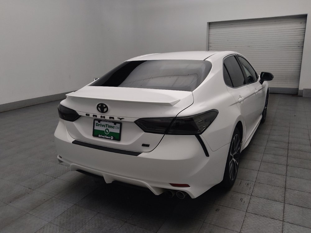 Used 2018 Toyota Camry SE FWD image 9