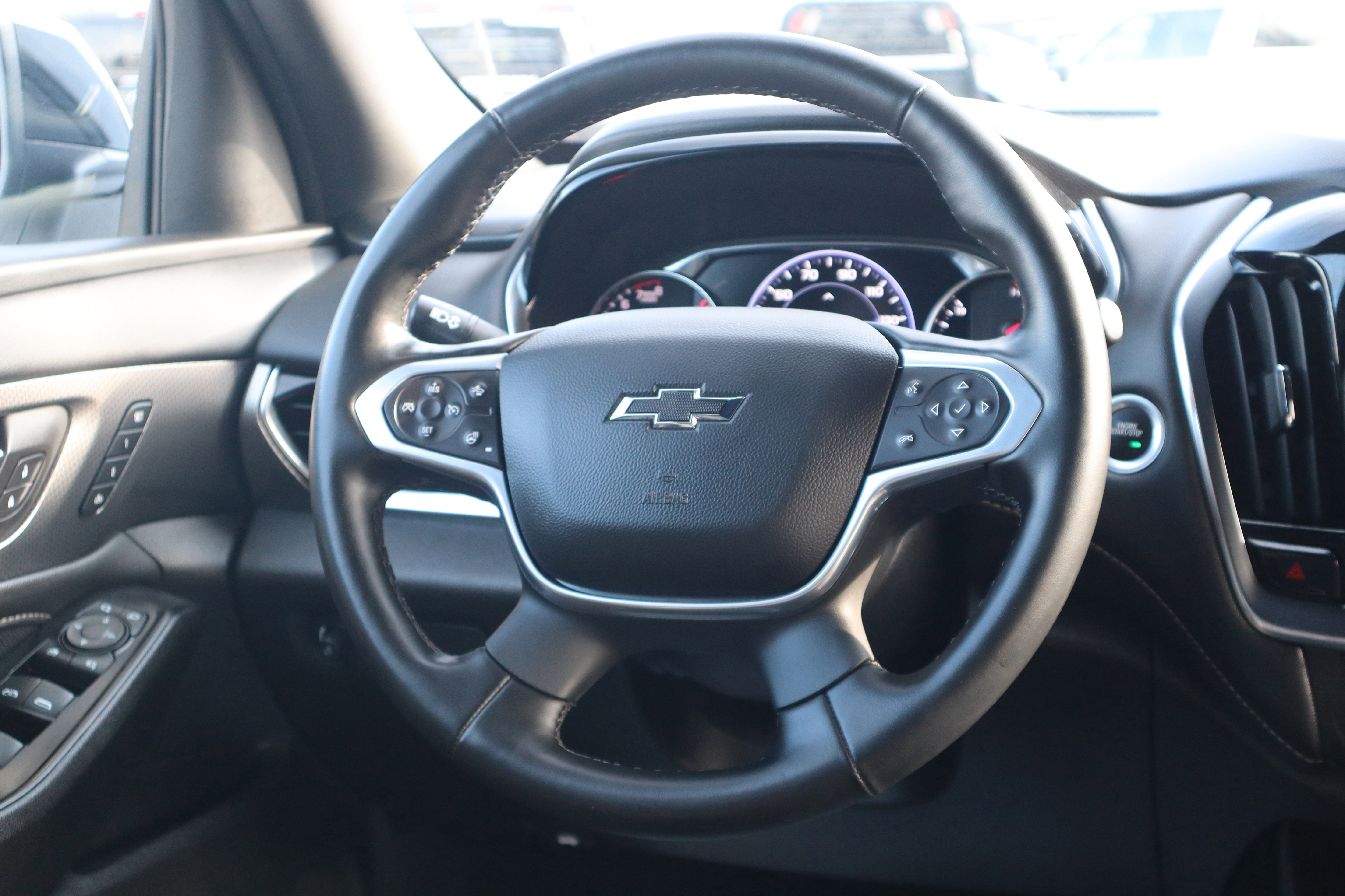 Used 2024 Chevrolet Traverse Premier w/ Redline Edition image 14