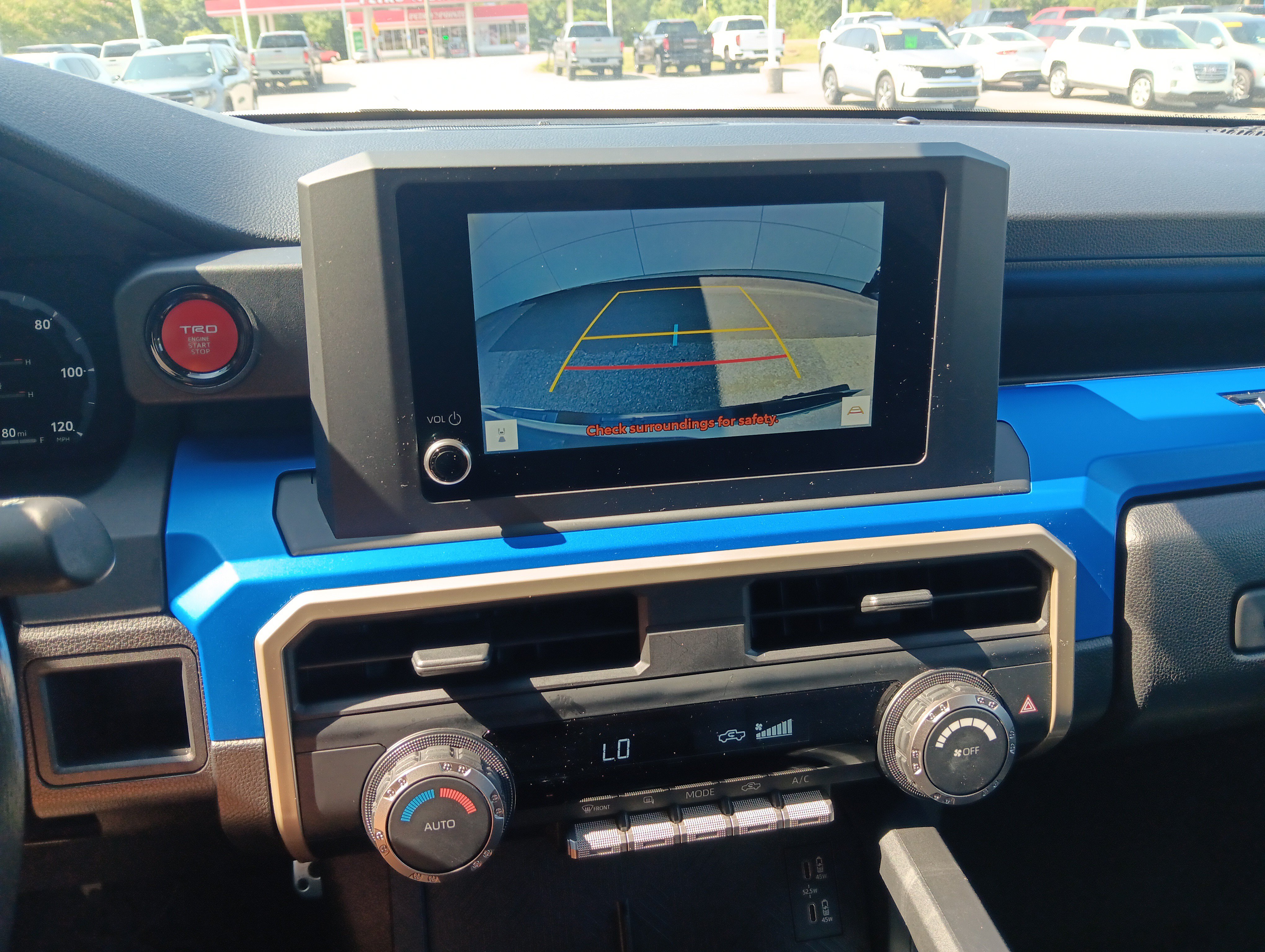 Used 2024 Toyota Tacoma TRD Sport RWD image 14