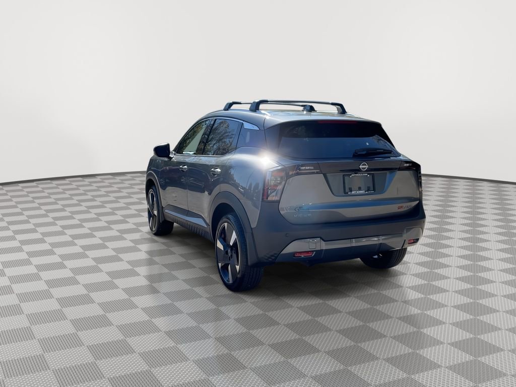 New 2026 Nissan Kicks SR w/ Cold Weather Package AWD/4WD image 8