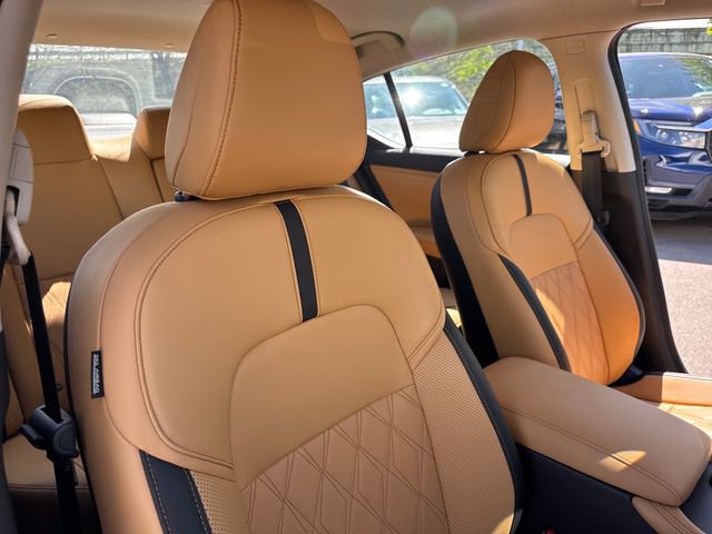 Used 2024 Nissan Sentra SV w/ SV Premium Package image 26