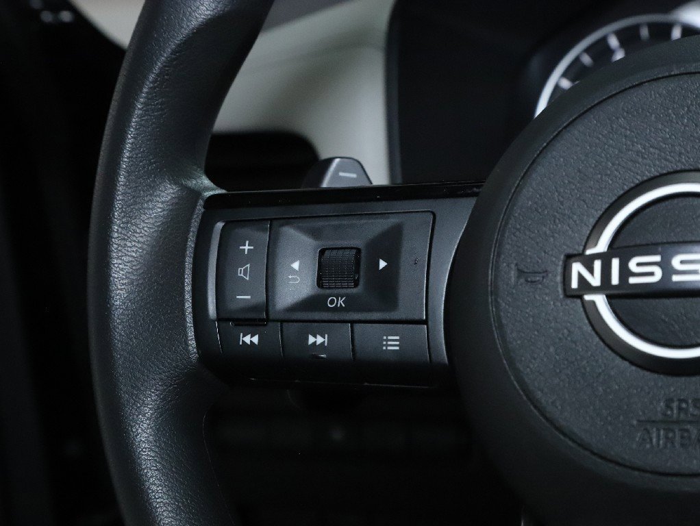 Certified 2023 Nissan Rogue SV image 22