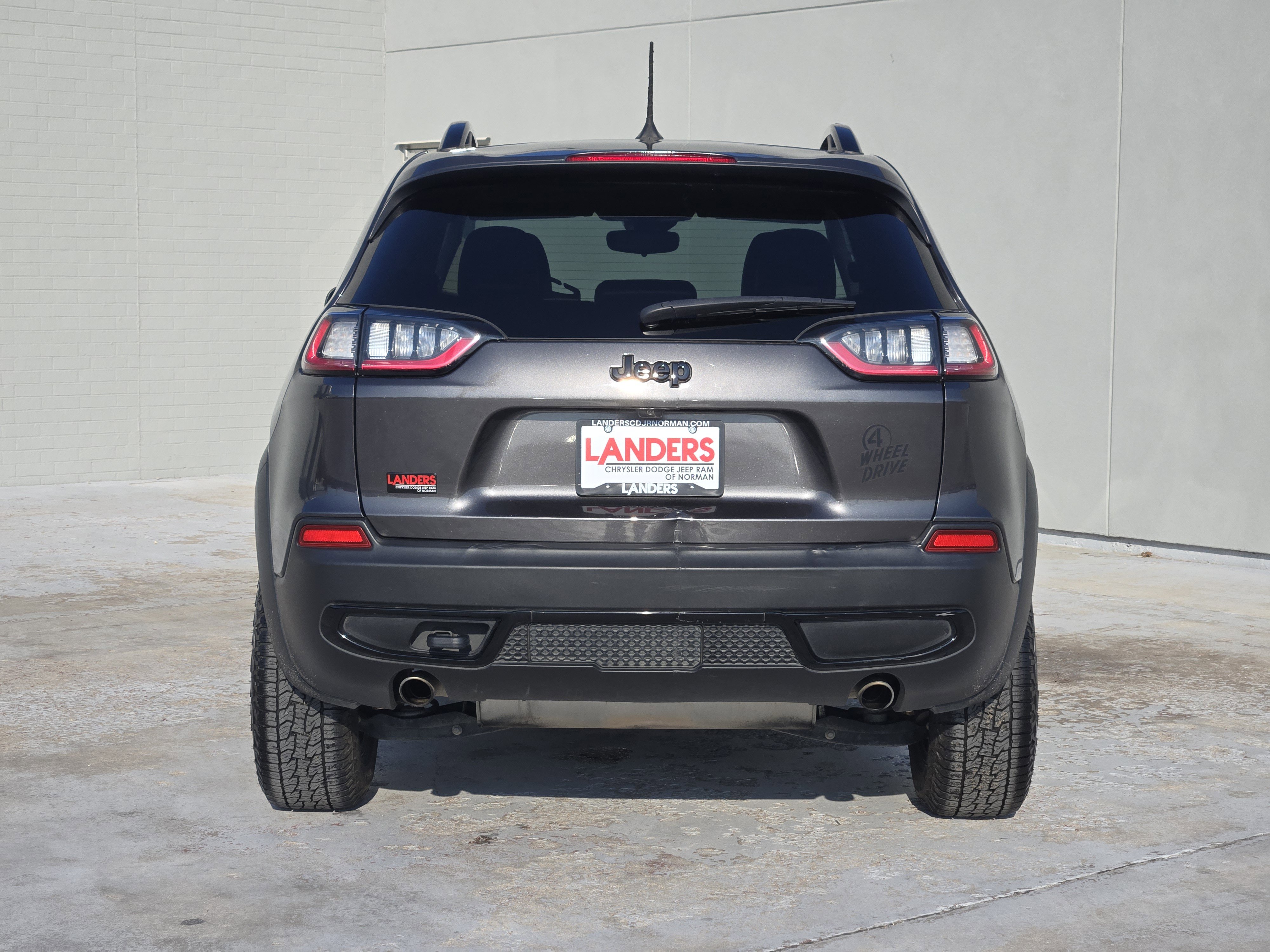 Used 2022 Jeep Cherokee Latitude image 7