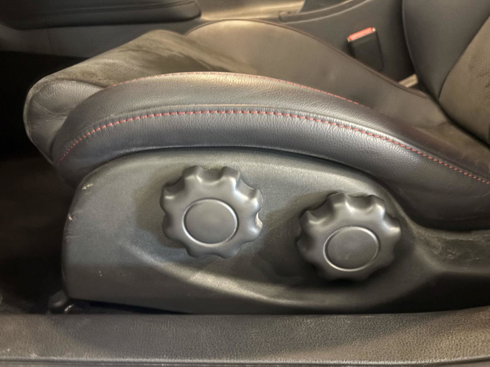 Used 2024 Nissan Z NISMO w/ Floor Mat Package RWD image 18