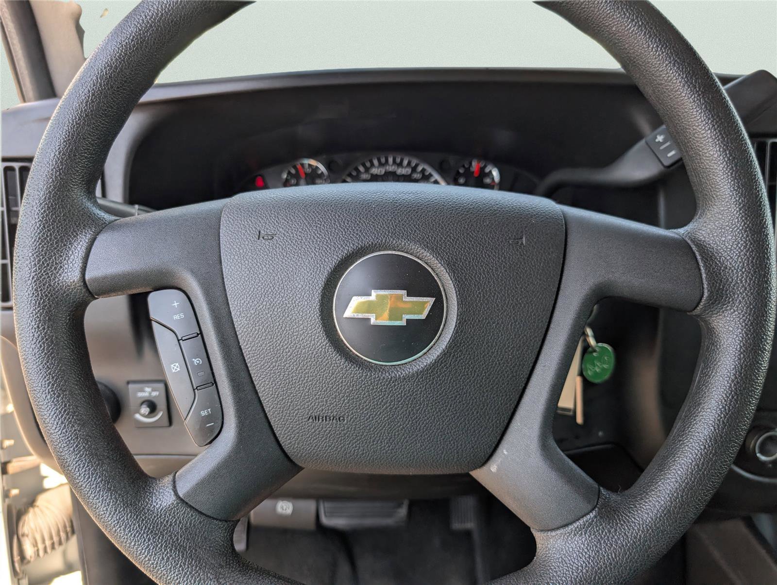 Used 2017 Chevrolet Express 3500 LT w/ LT Preferred Equipment Group image 21