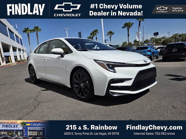 Used 2025 Toyota Corolla SE w/ Convenience Package FWD image 1