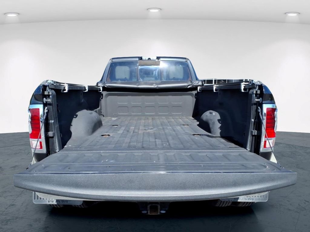 Used 2018 RAM 3500 Laramie Longhorn w/ Longhorn Southfork Package image 8