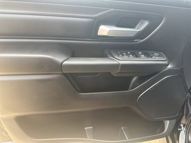 Used 2025 RAM 1500 Tradesman AWD/4WD image 13