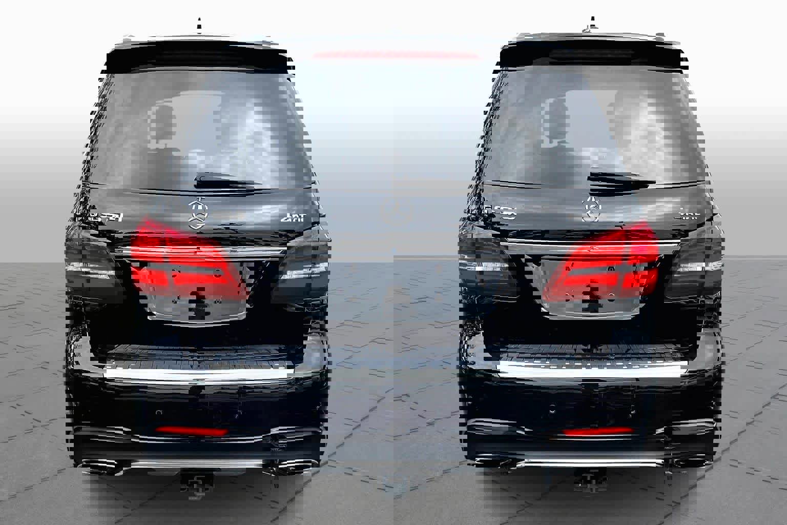 Used 2019 Mercedes-Benz GLS 550 4MATIC image 5