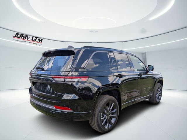 New 2026 Jeep Grand Cherokee Limited Reserve image 3