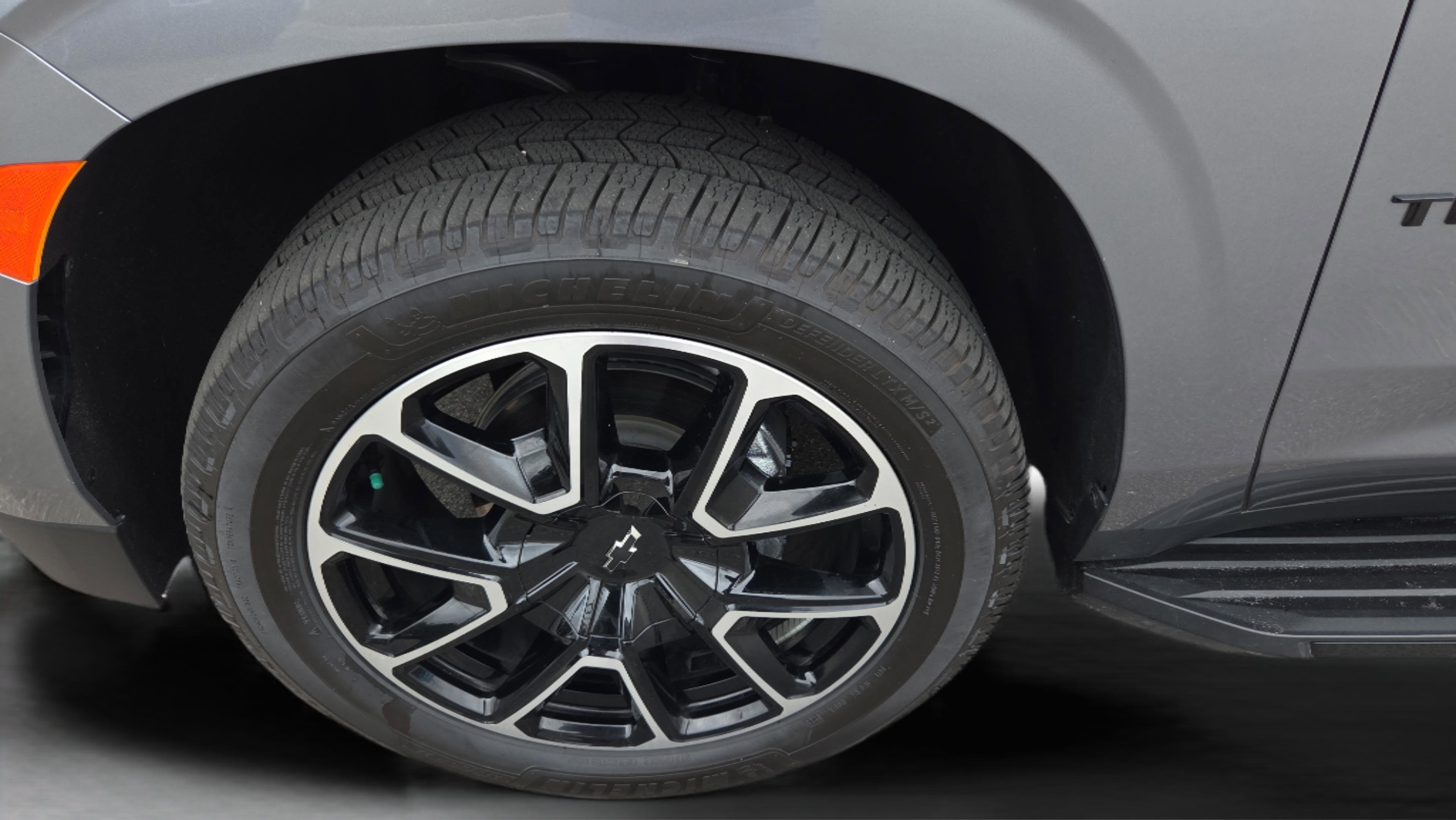 Used 2022 Chevrolet Tahoe RST w/ Luxury Package RWD image 30