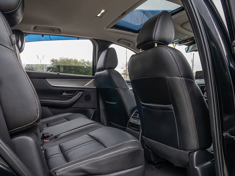 Used 2025 MAZDA CX-70 3.3 Turbo w/ Preferred Package image 23