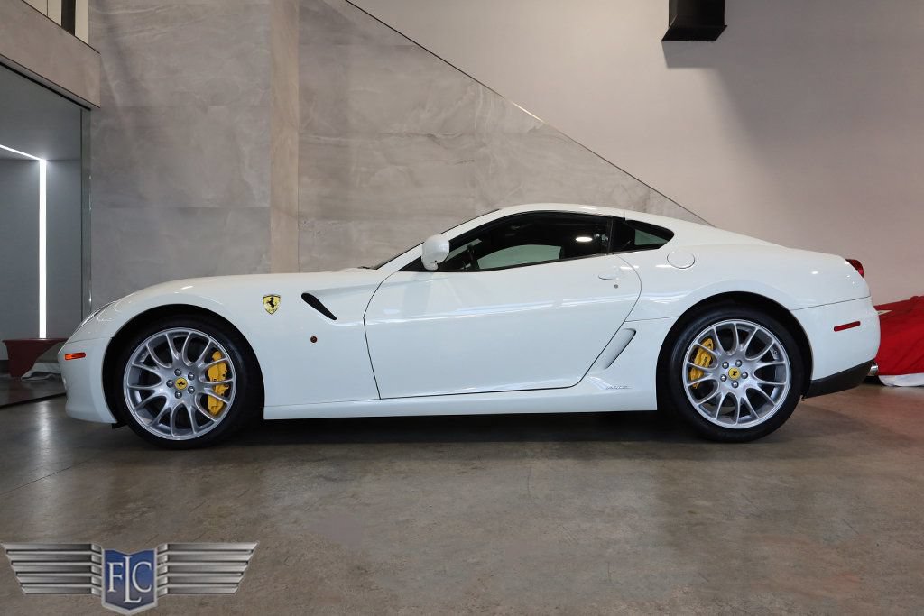Used 2011 Ferrari 599 GTB Fiorano RWD image 48